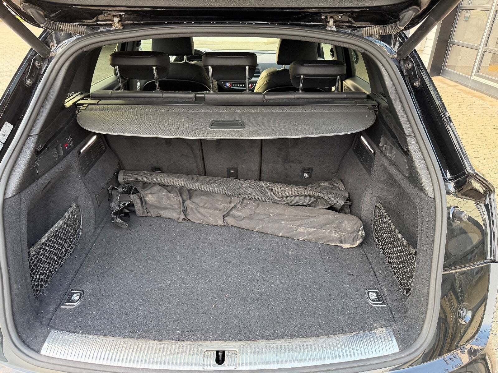 Sort Audi Q5 fra 2020