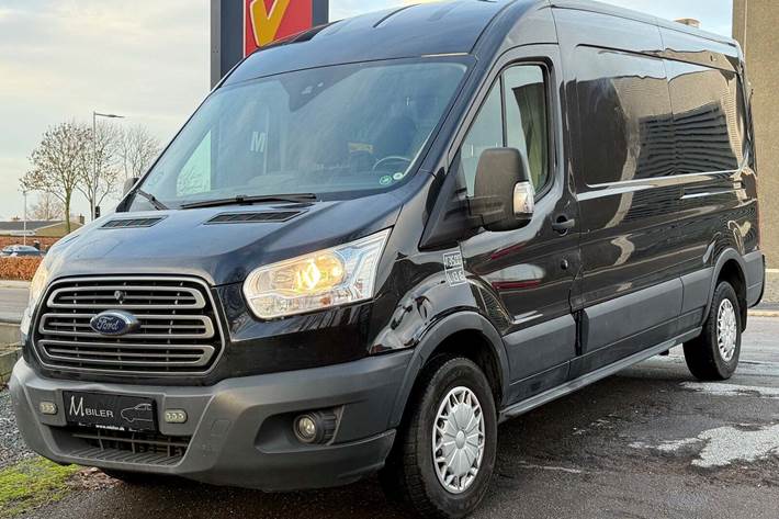 Sort Ford Transit 350 L2 Van fra 2014 set udefra