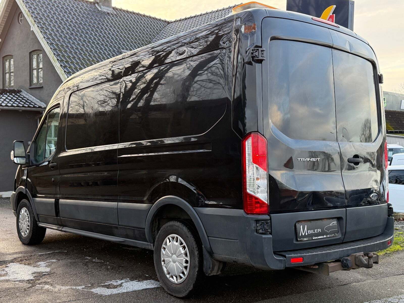 Ford Transit 350 L2 Van 2,2 TDCi 125 Trend H2 RWD