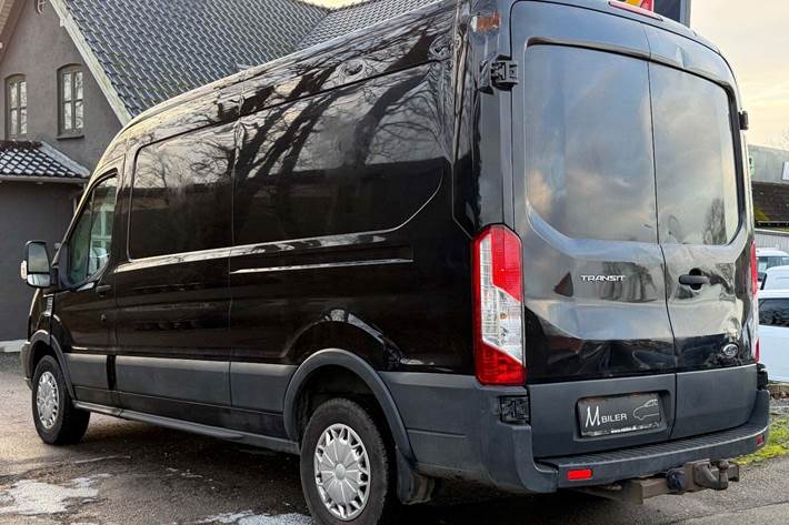 Sort Ford Transit 350 L2 Van fra 2014