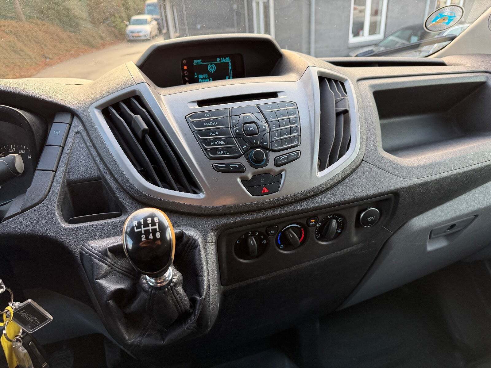 Sort Ford Transit 350 L2 Van fra 2014