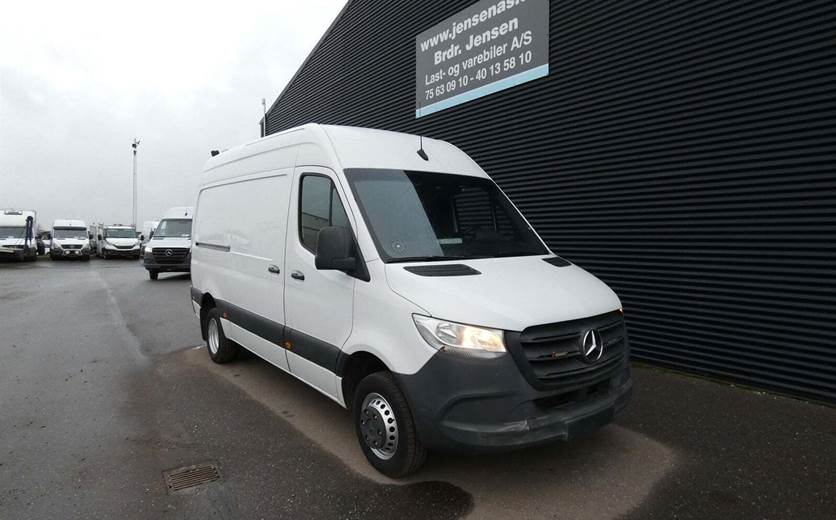 Mercedes Sprinter 516 2,2 CDi A2 Kassevogn RWD