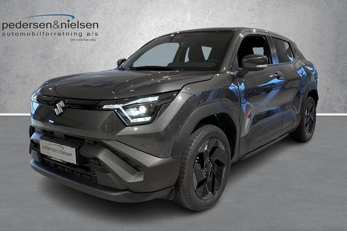Grå Suzuki eVitara fra 2025