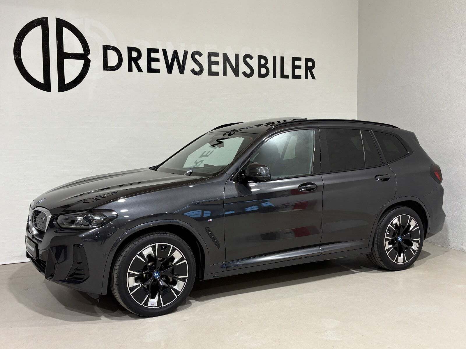 BMW iX3 Charged Plus M-Sport