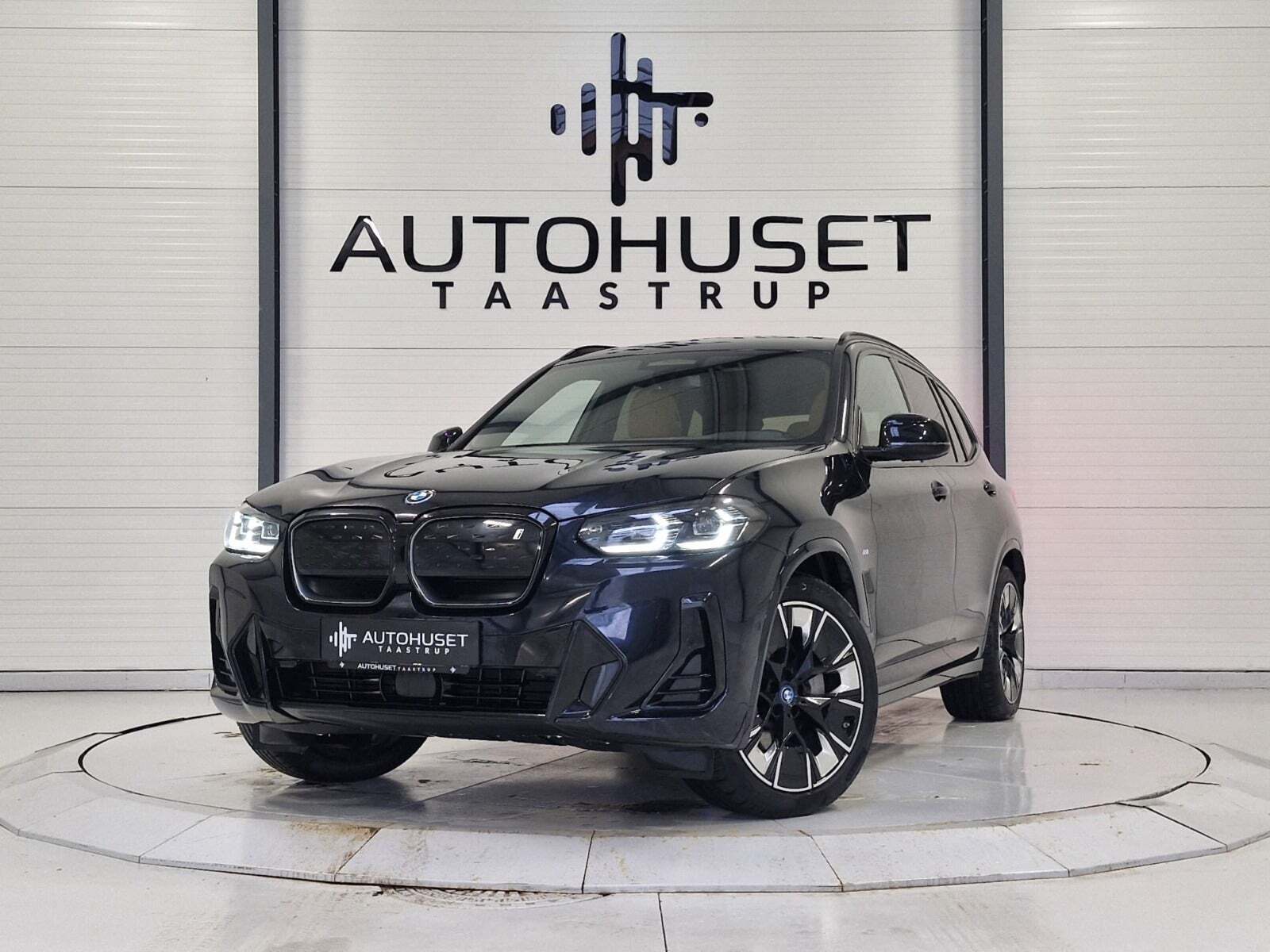BMW iX3 Charged M-Sport