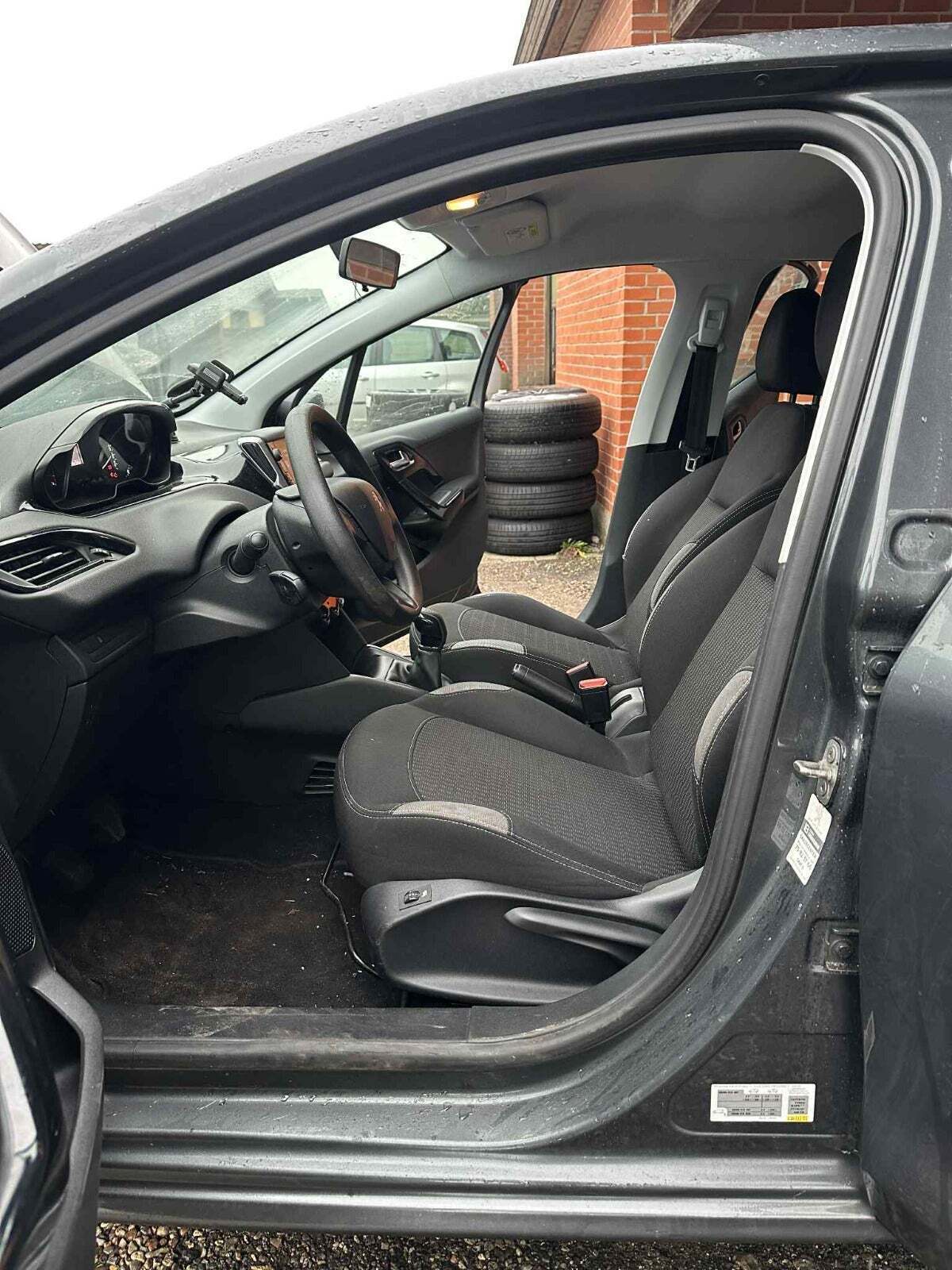 Peugeot 208 1,0 VTi 68 Access