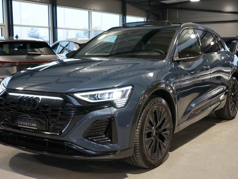 Audi Q8 e-tron 55 S-line quattro