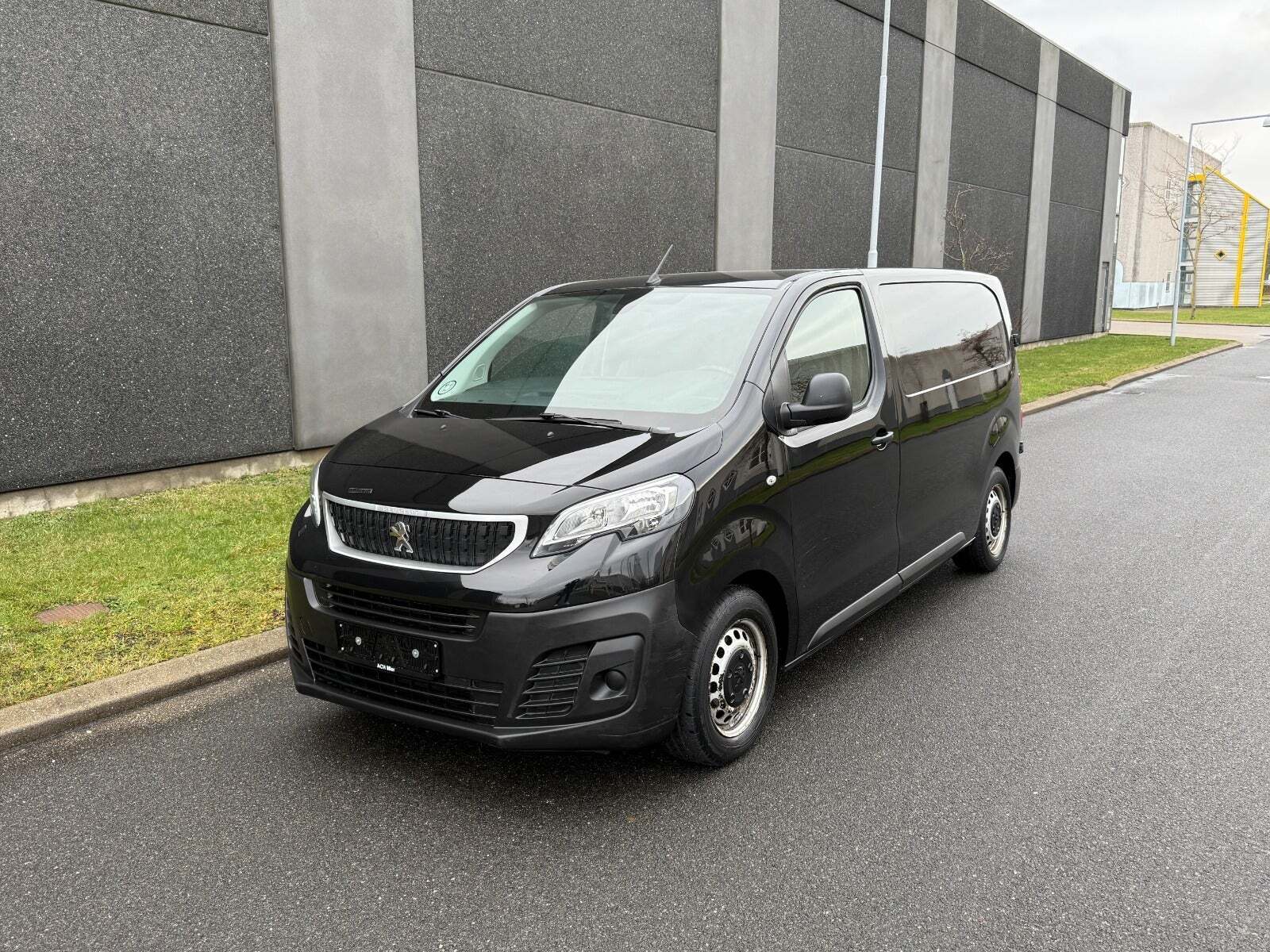 Sort Peugeot Expert fra 2018