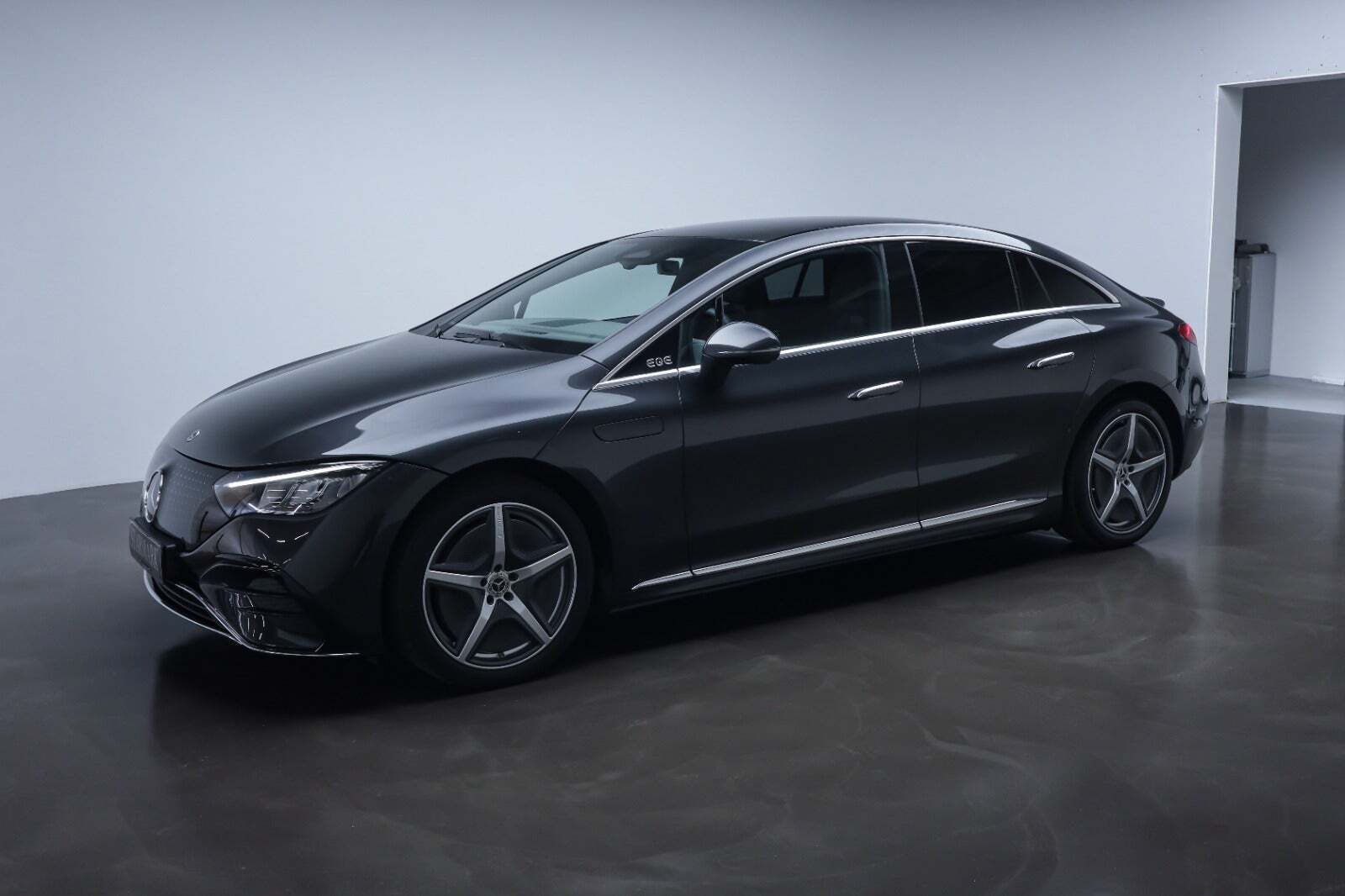 Mercedes EQE350+ AMG Line