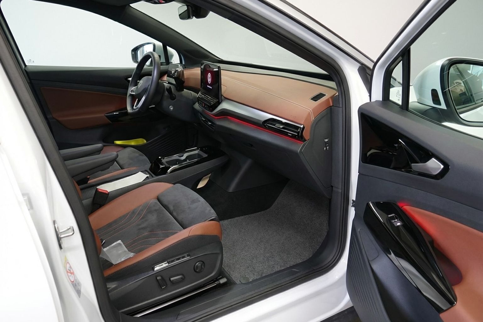 Hvid VW ID.4 fra 2023