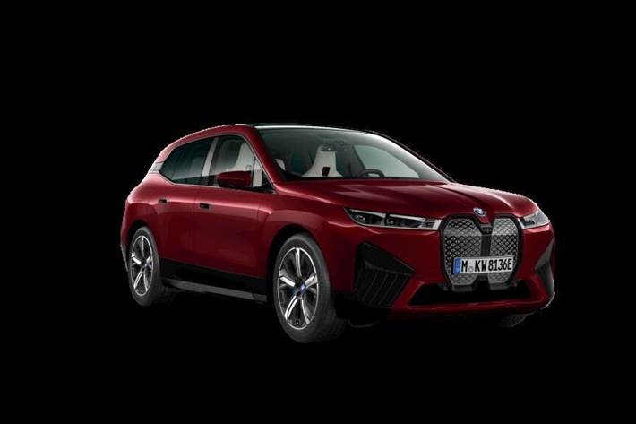 Rød BMW iX fra 2024 set udefra