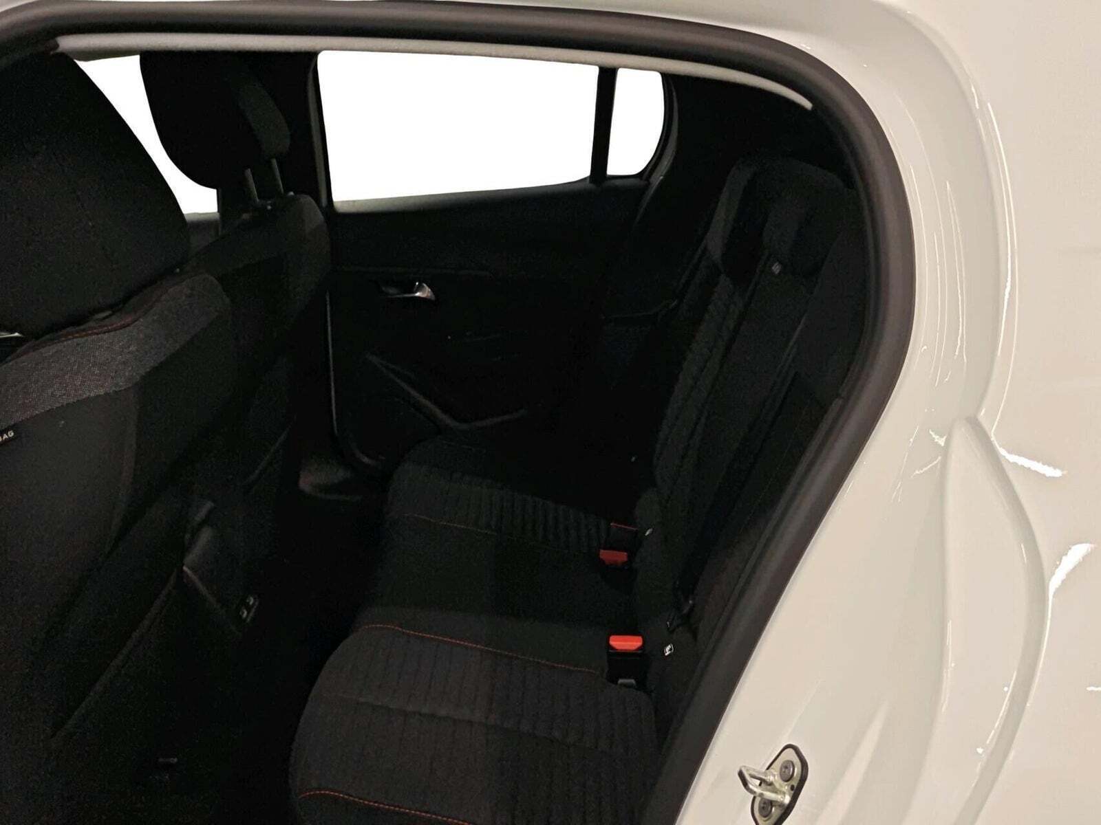 Peugeot e-208 50 Active Pack