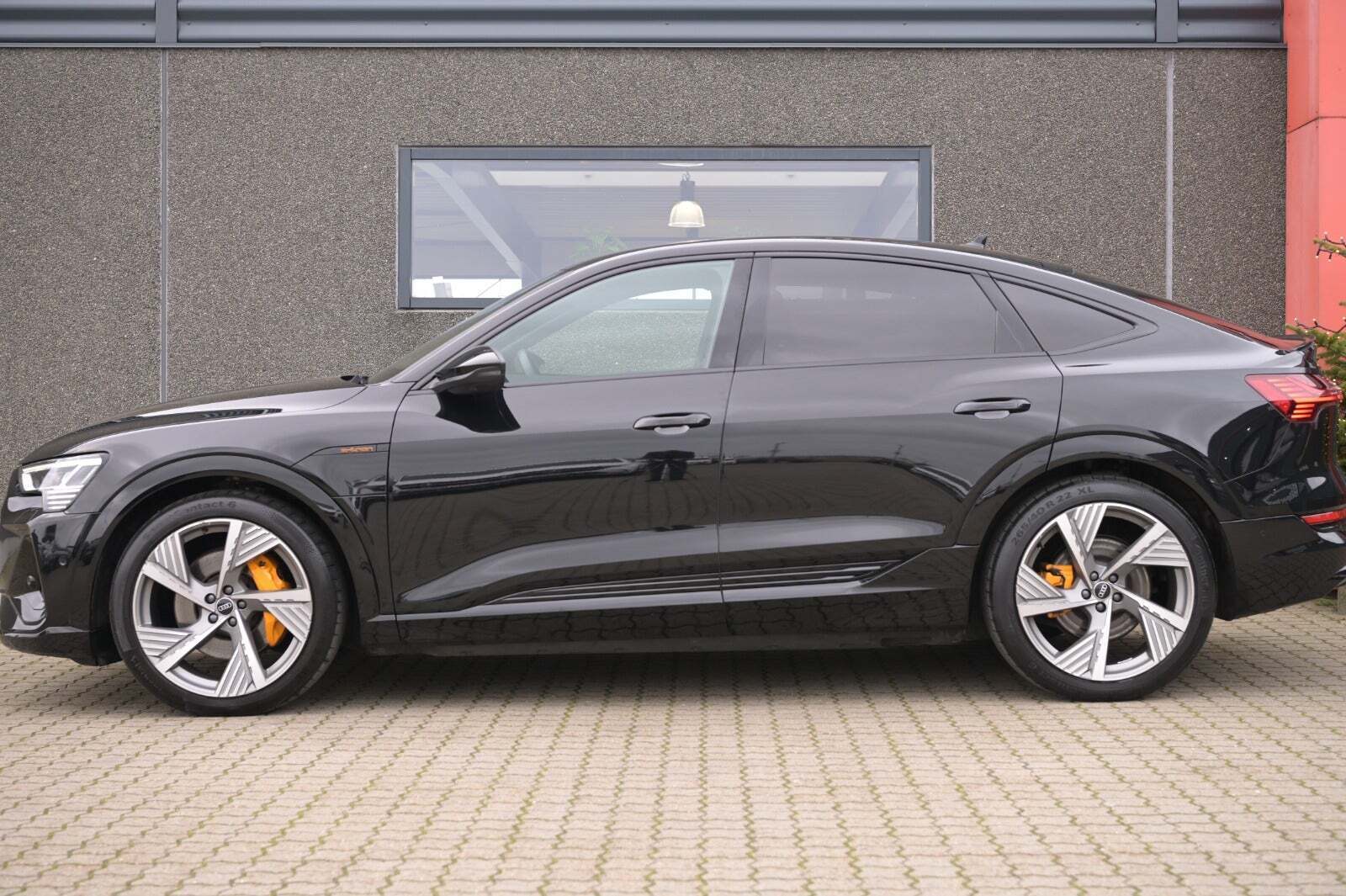 Audi e-tron 55 Black Edition S-line Sportback quattro