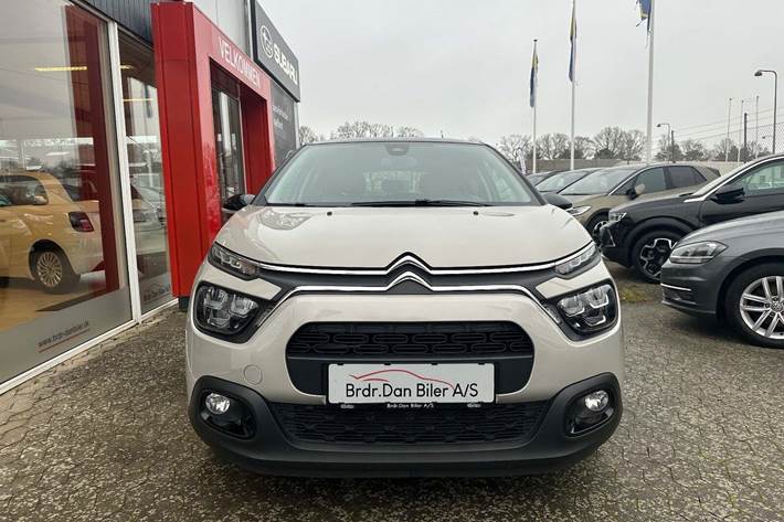 Beige Citroën C3 fra 2021 set udefra