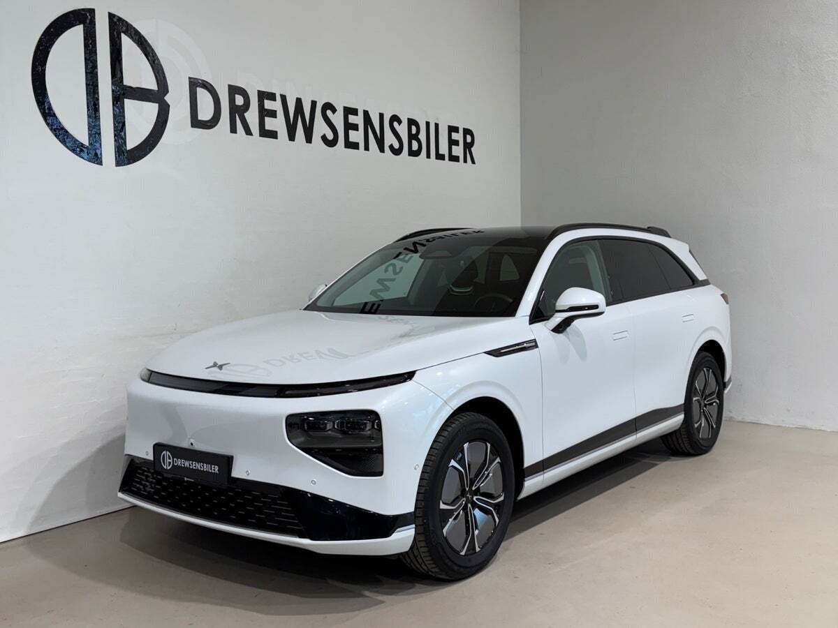 Xpeng G9 Standard Range