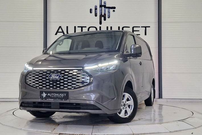 Grå Ford E-Transit Custom 320S fra 2025 set udefra