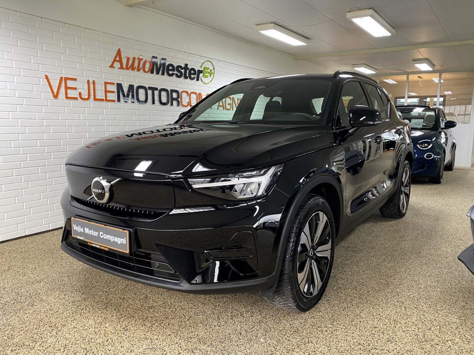 Volvo XC40 P6 ReCharge Core