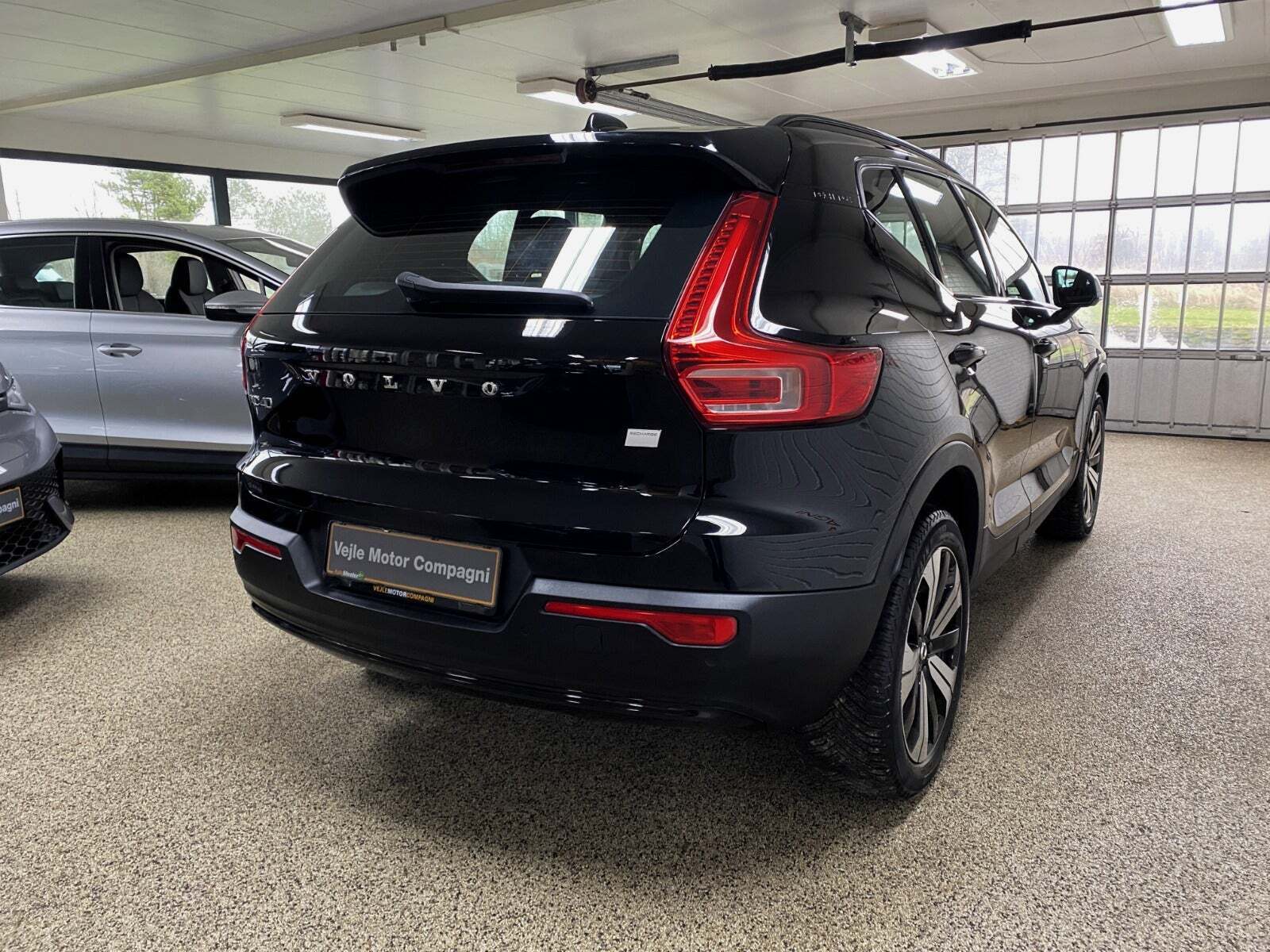 Volvo XC40 P6 ReCharge Core