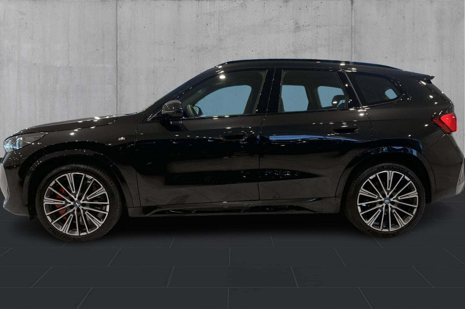 BMW iX1 eDrive20 M-Sport Pro