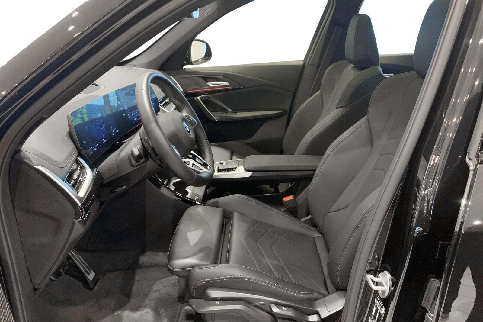 BMW iX1 eDrive20 M-Sport Pro