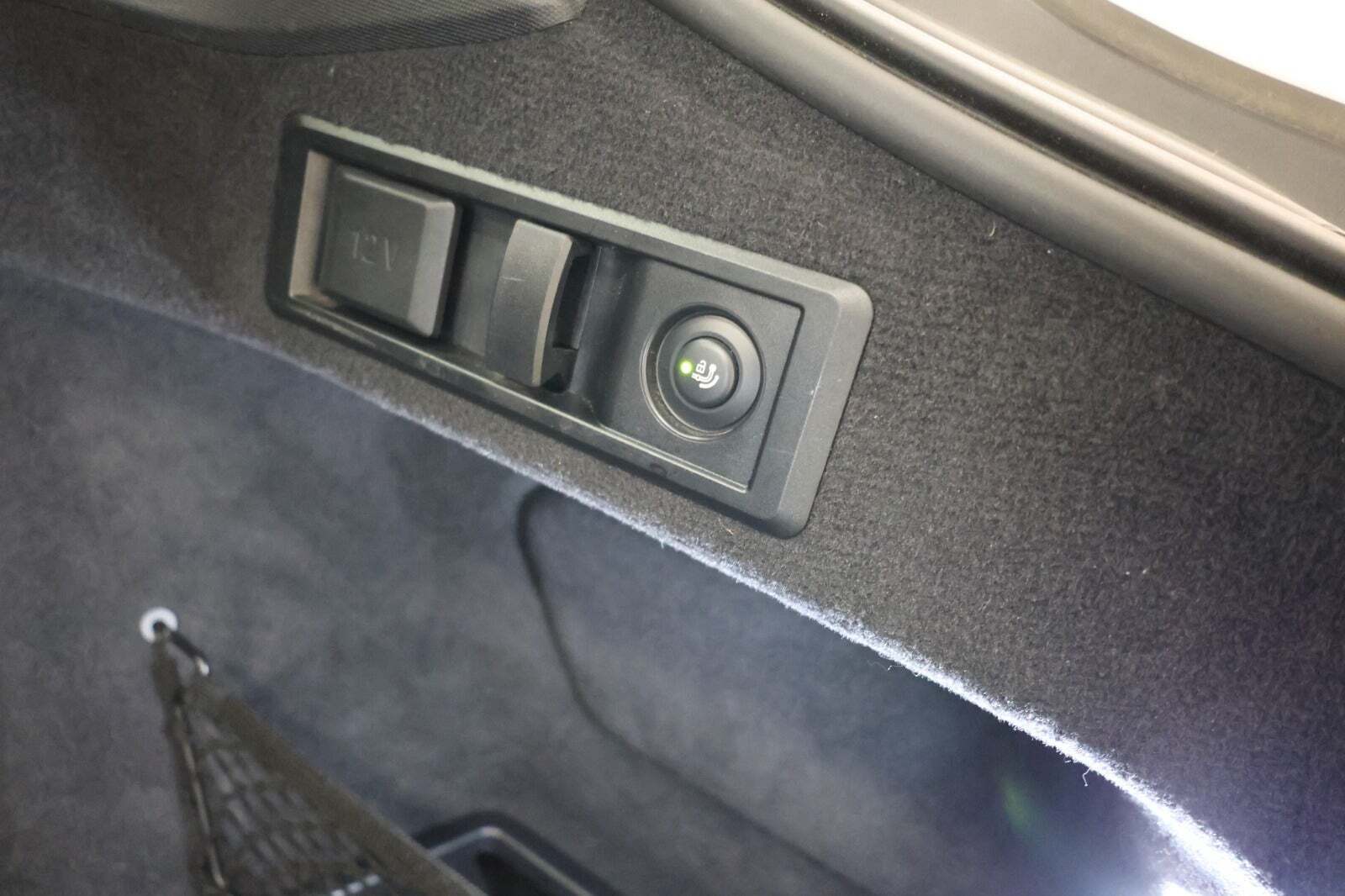 Hvid BMW i4 fra 2022