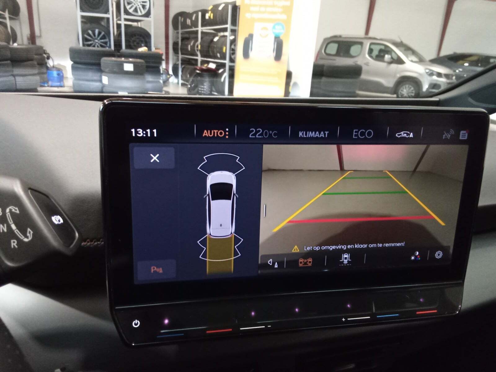 Grå Cupra Born fra 2023