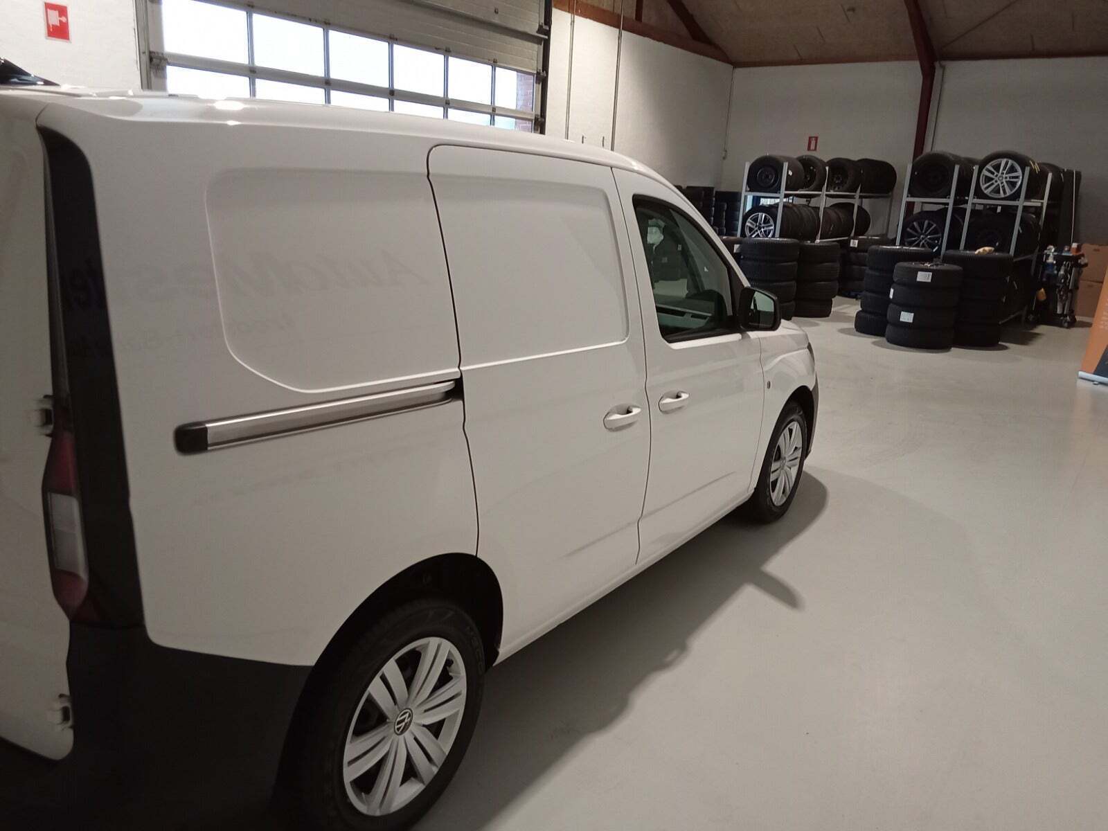 VW Caddy 2,0 TDi 102 Cargo