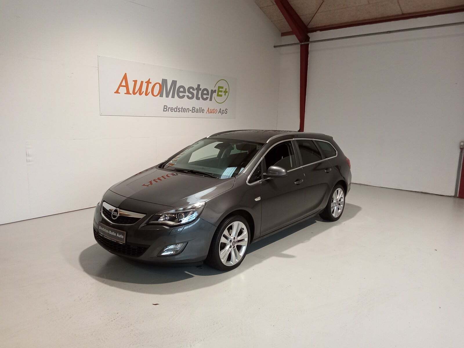 Opel Astra 1,4 T 140 Sport Sports Tourer