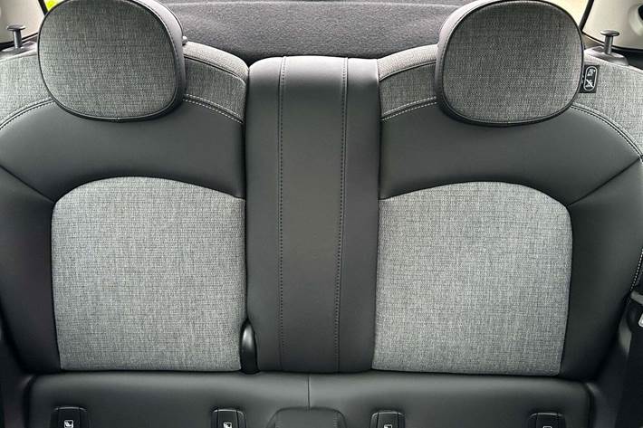 Grå Mini Cooper SE fra 2022