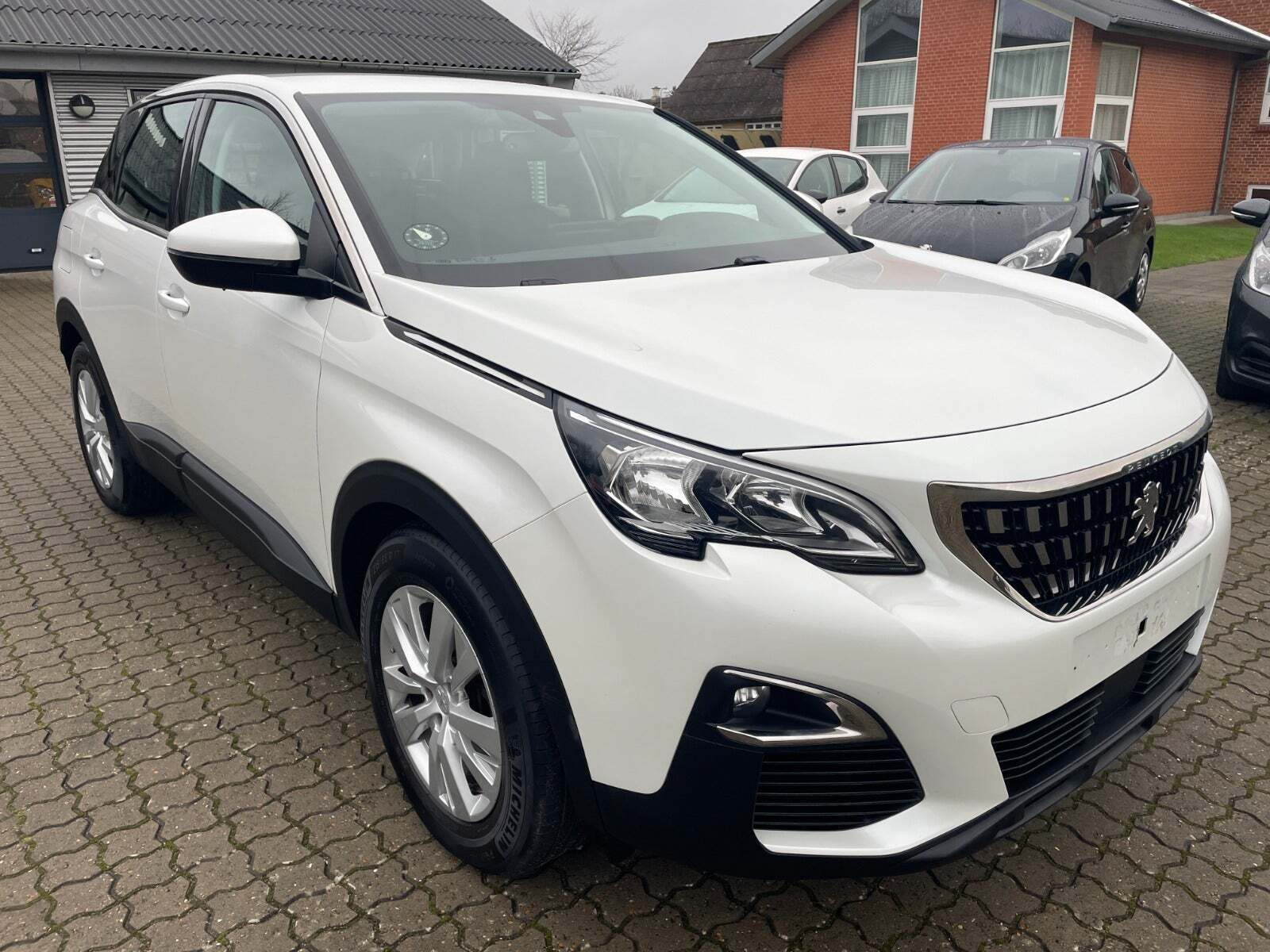Peugeot 3008 1,2 e-THP 130 Active