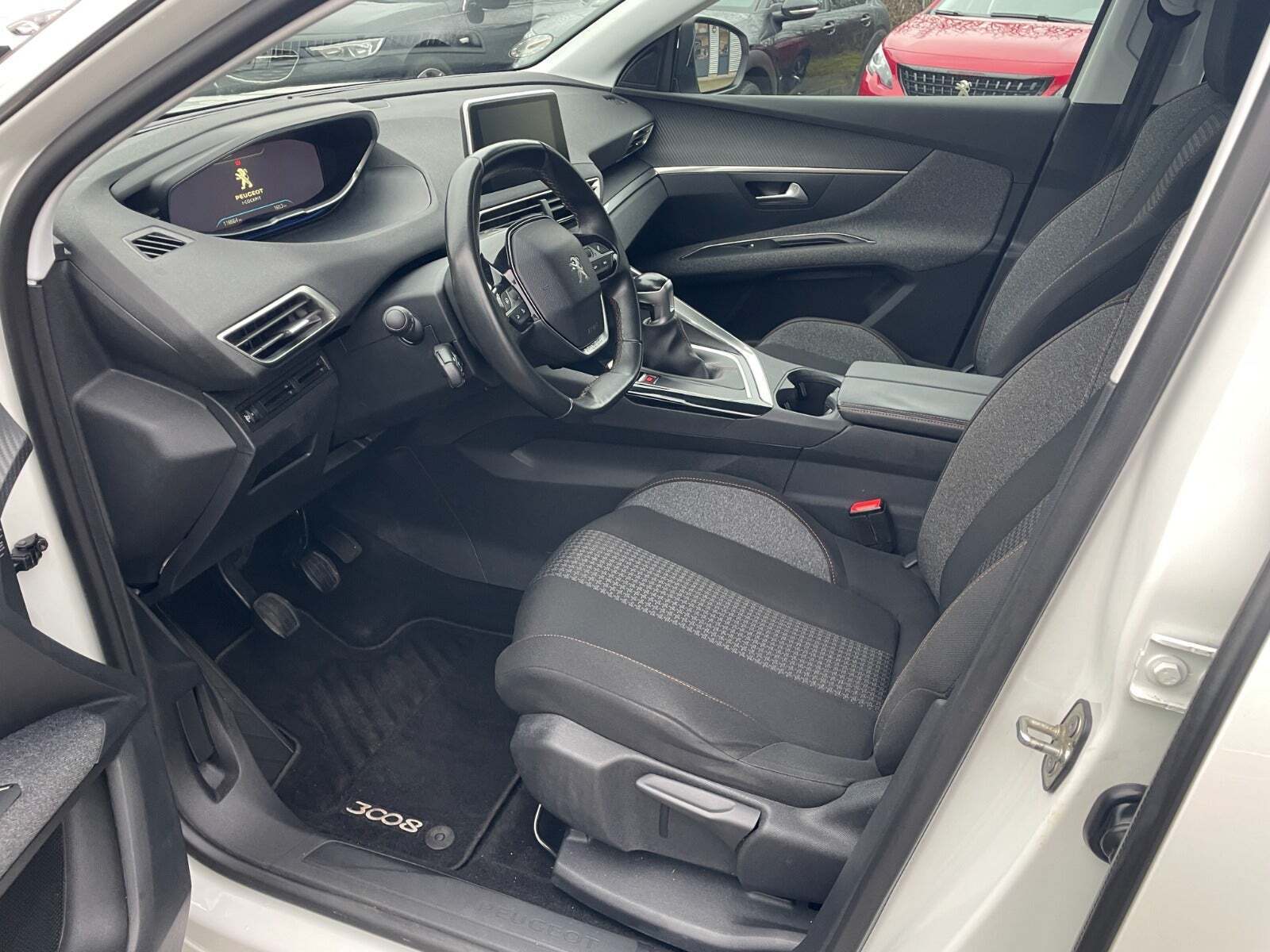 Peugeot 3008 1,2 e-THP 130 Active