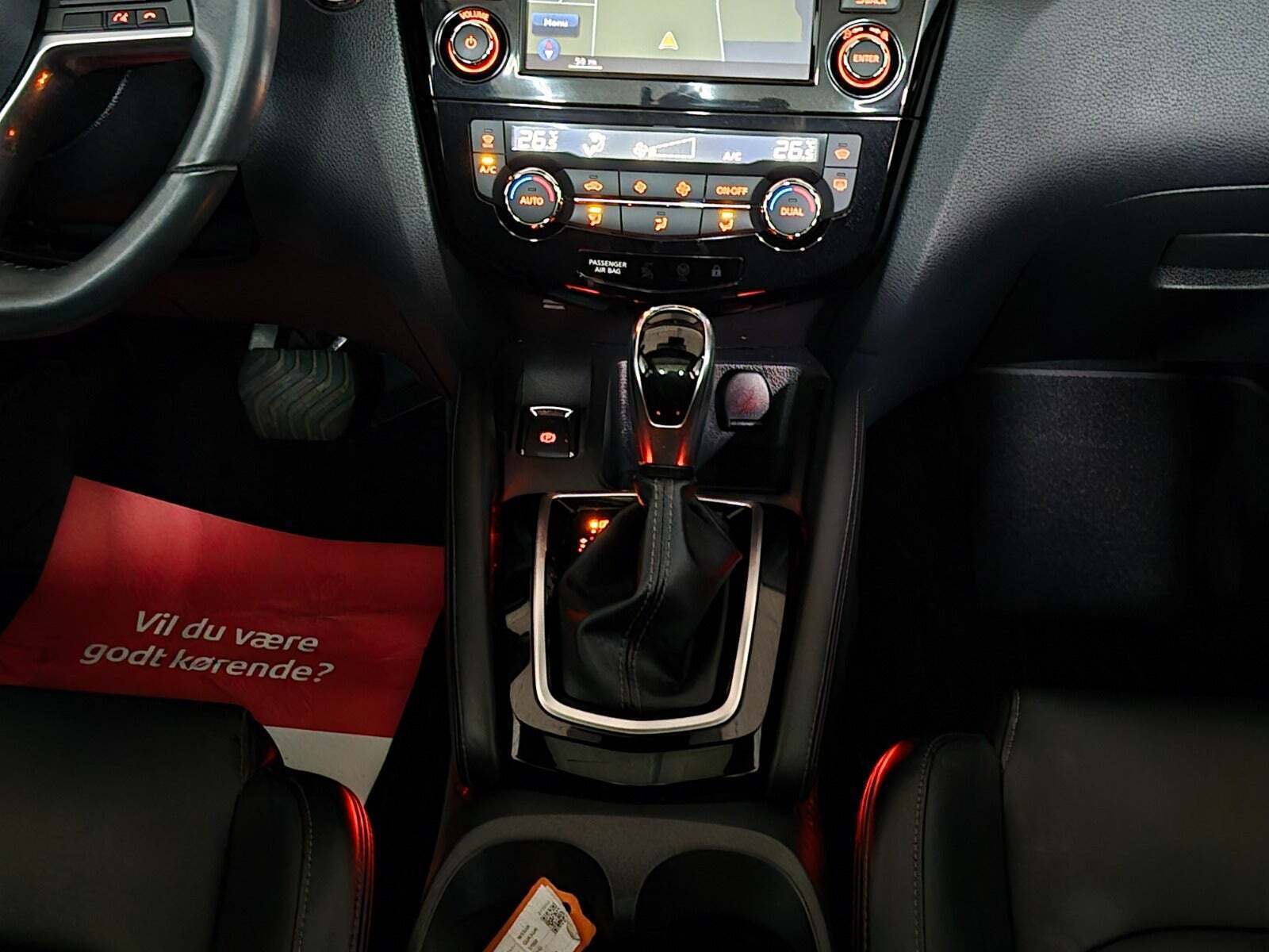 Hvid Nissan Qashqai fra 2018