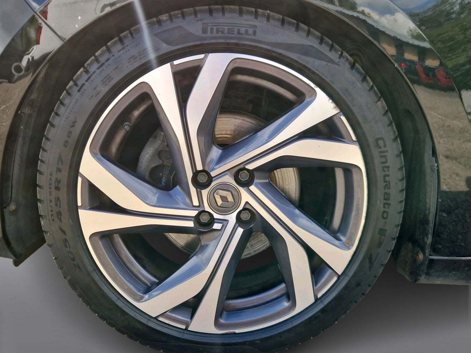 Sort Renault Clio V fra 2019