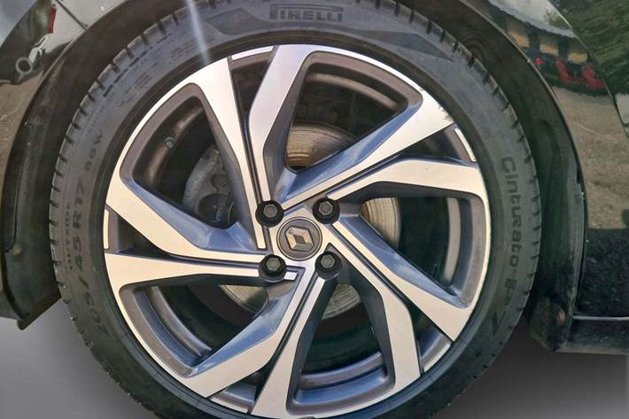 Sort Renault Clio V fra 2019