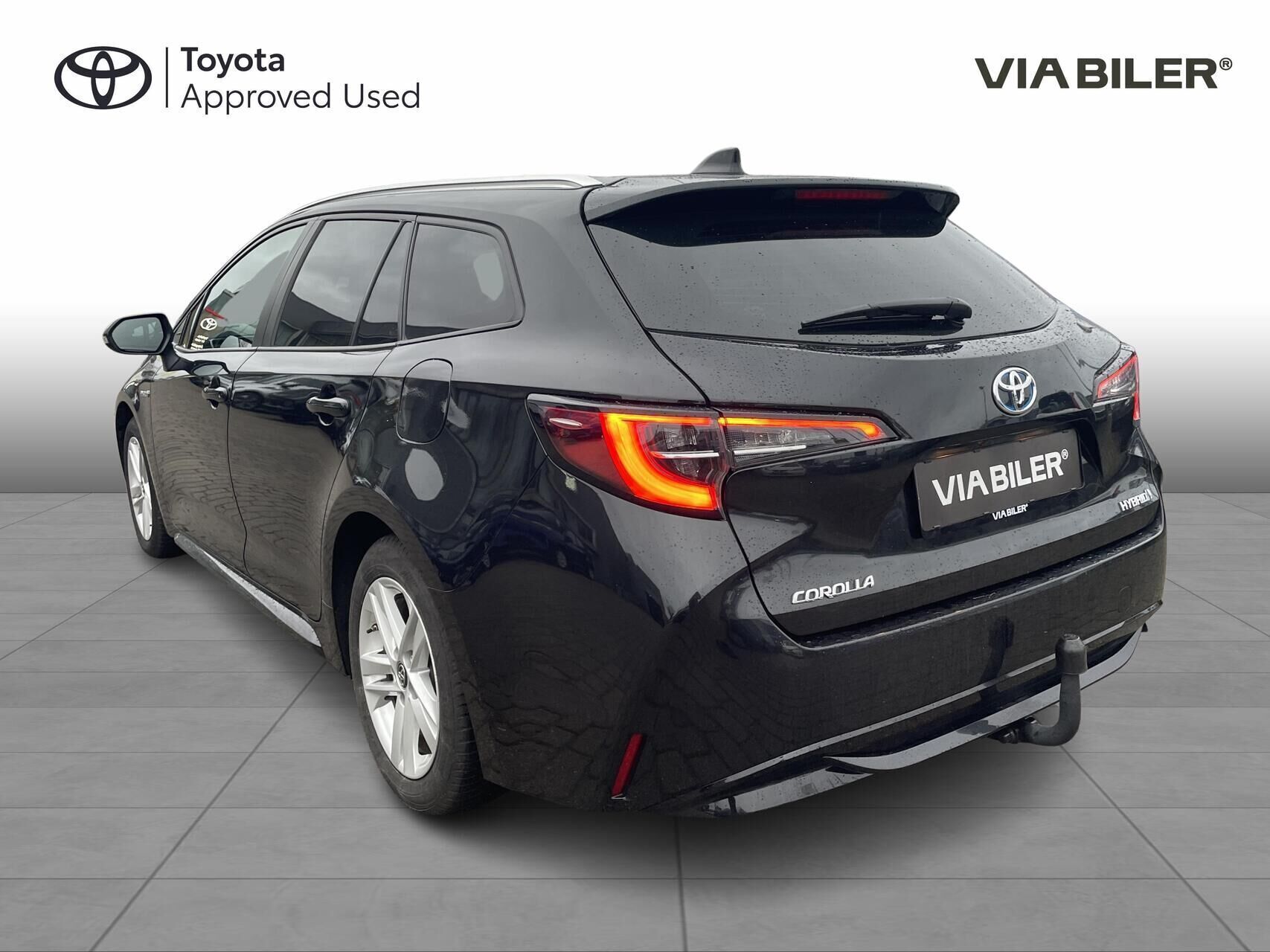 Toyota Corolla 2,0 Touring Sports Hybrid H3 Smart E-CVT 180HK Stc 6g Aut.