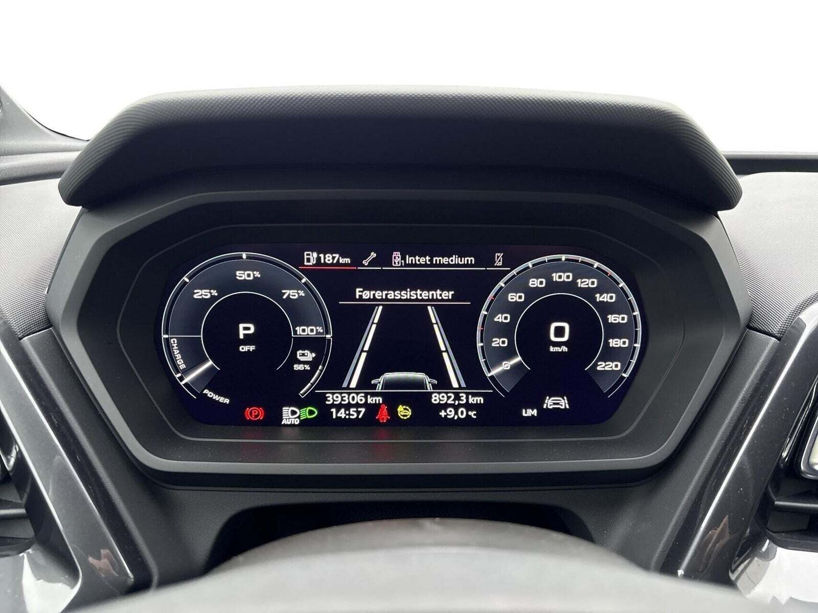 Grå Audi Q4 e-tron fra 2022