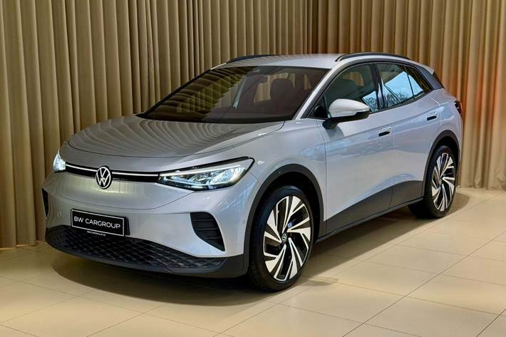 Sølv VW ID.4 fra 2025 set udefra