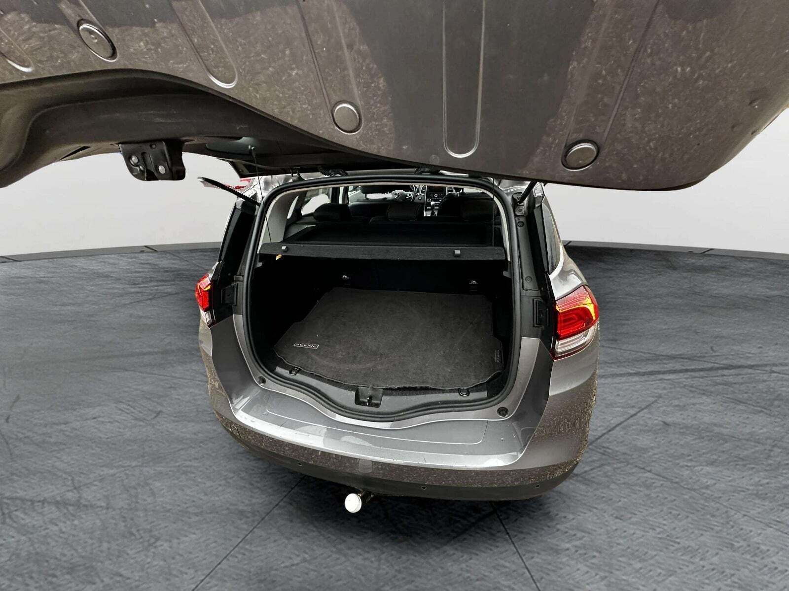 undefined Renault Scenic IV fra 2018