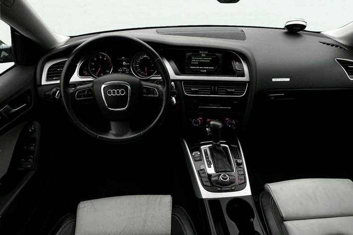 undefined Audi A5 fra 2010