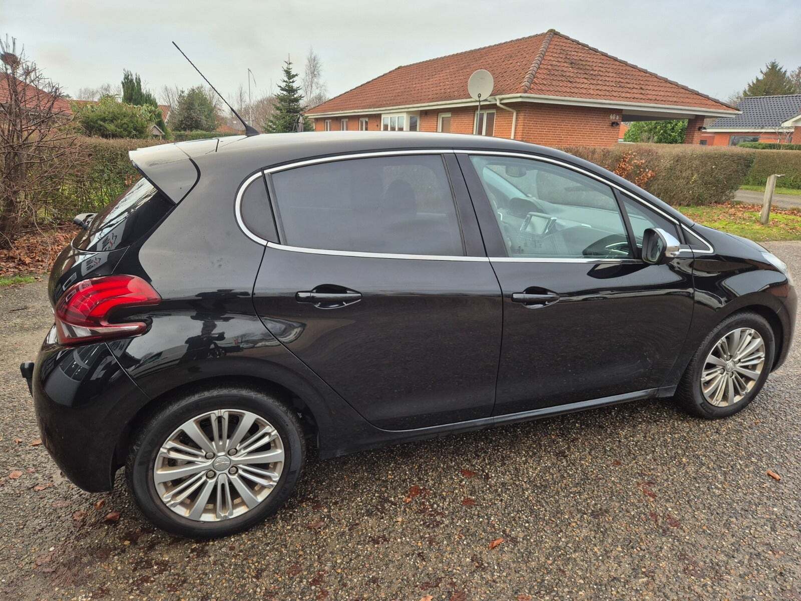 Peugeot 208 1,6 BlueHDi 75 Active
