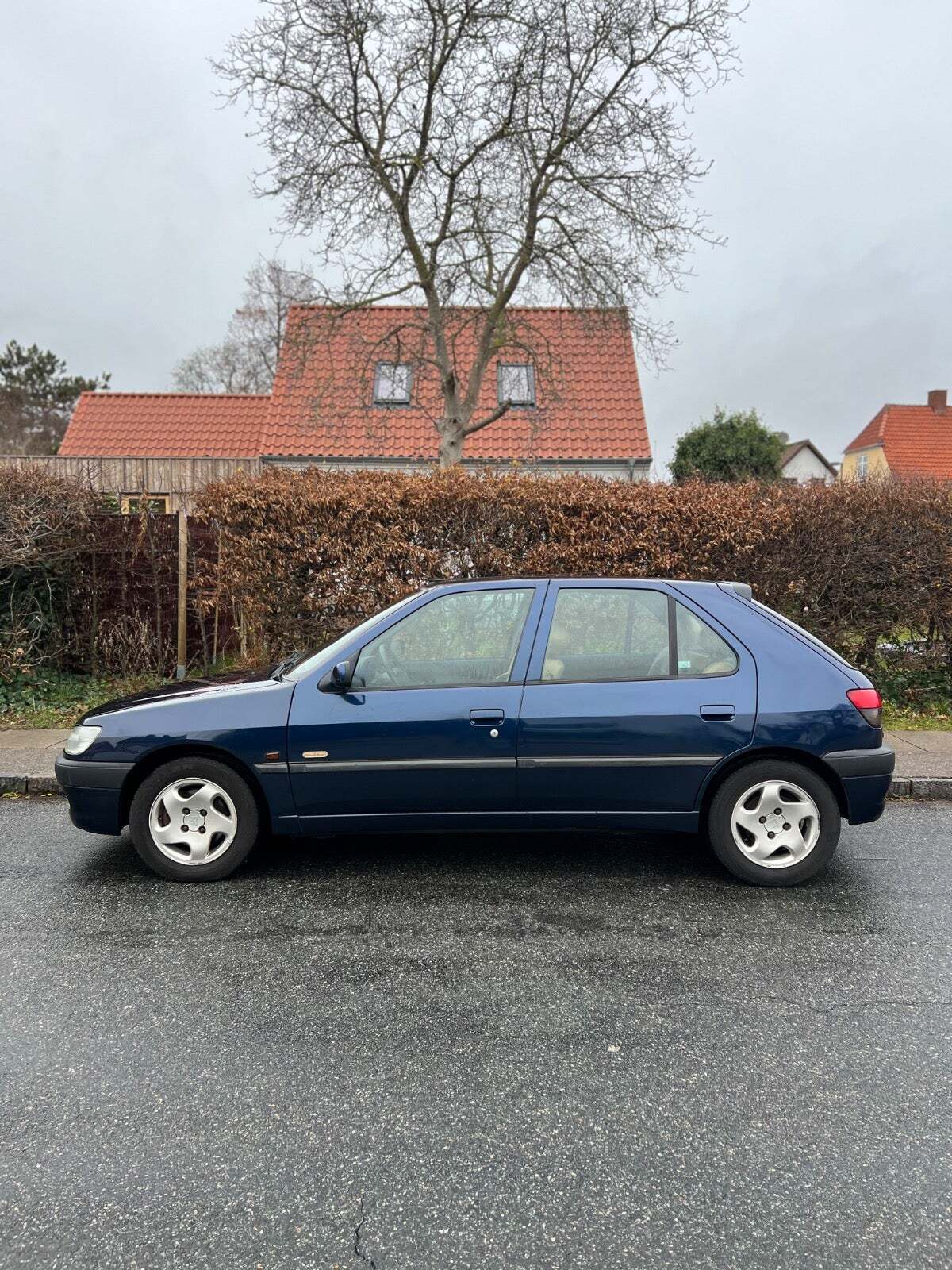 undefined Peugeot 306 fra 1998 set udefra