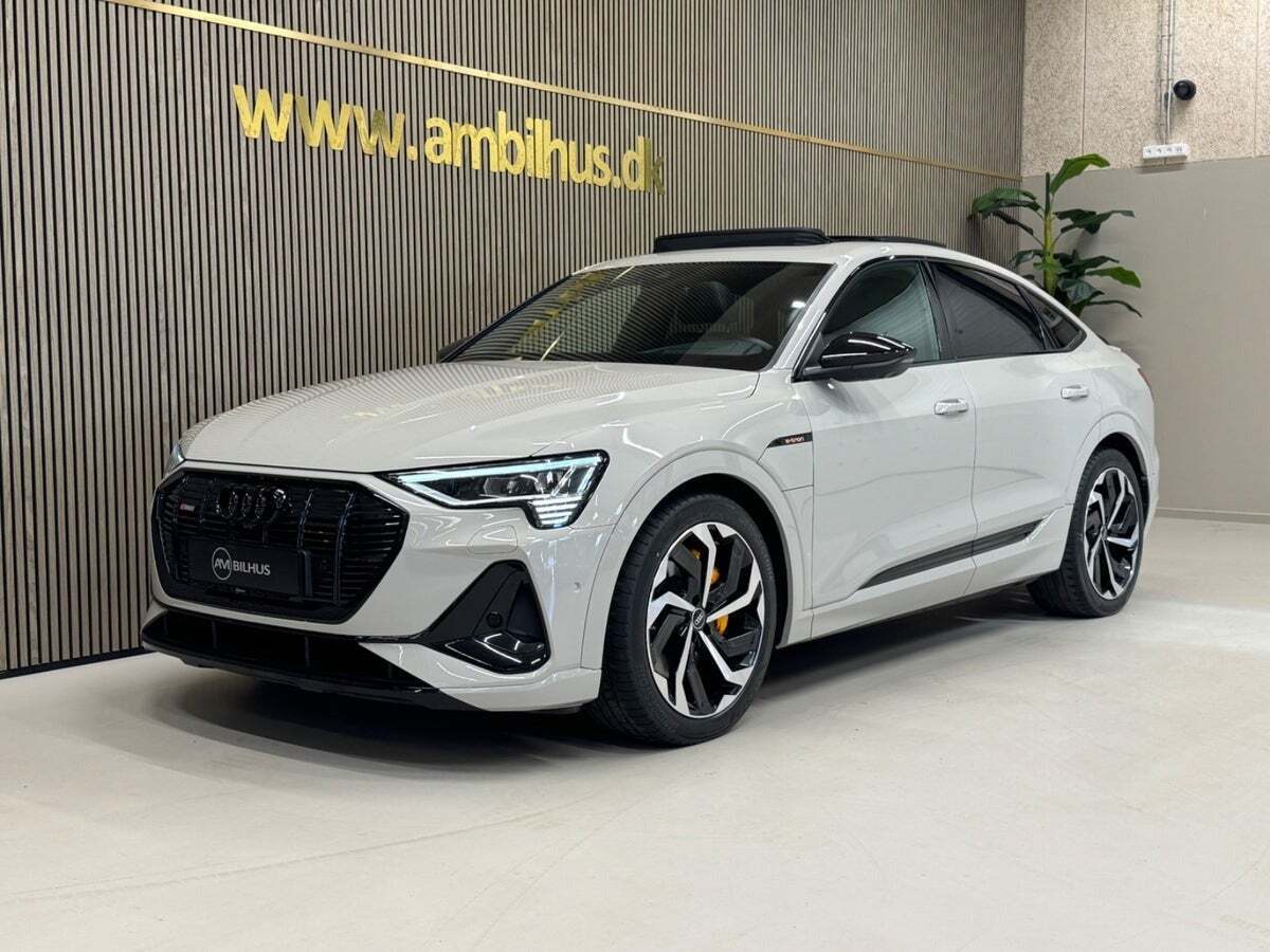 Audi e-tron 55 S-line Sportback quattro