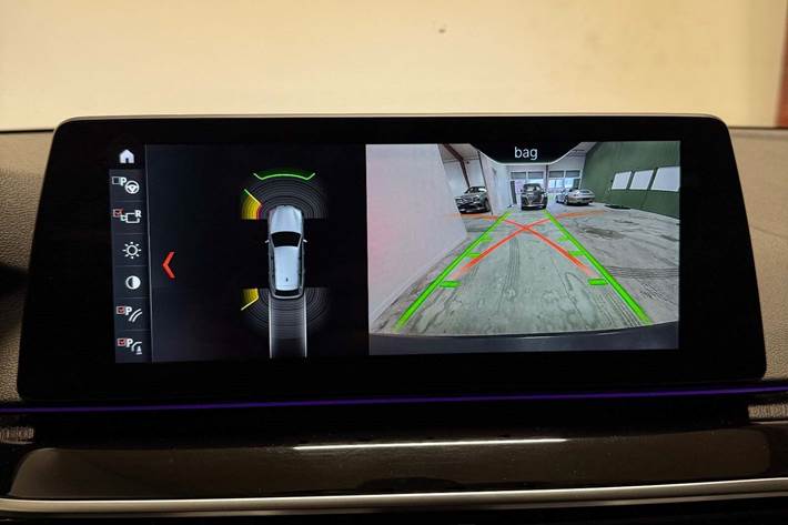 Grå BMW 520d fra 2018