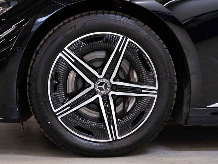 Mercedes EQE350 AMG Line