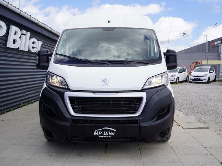 Peugeot Boxer 333 2,0 BlueHDi 130 L3H2 Premium+