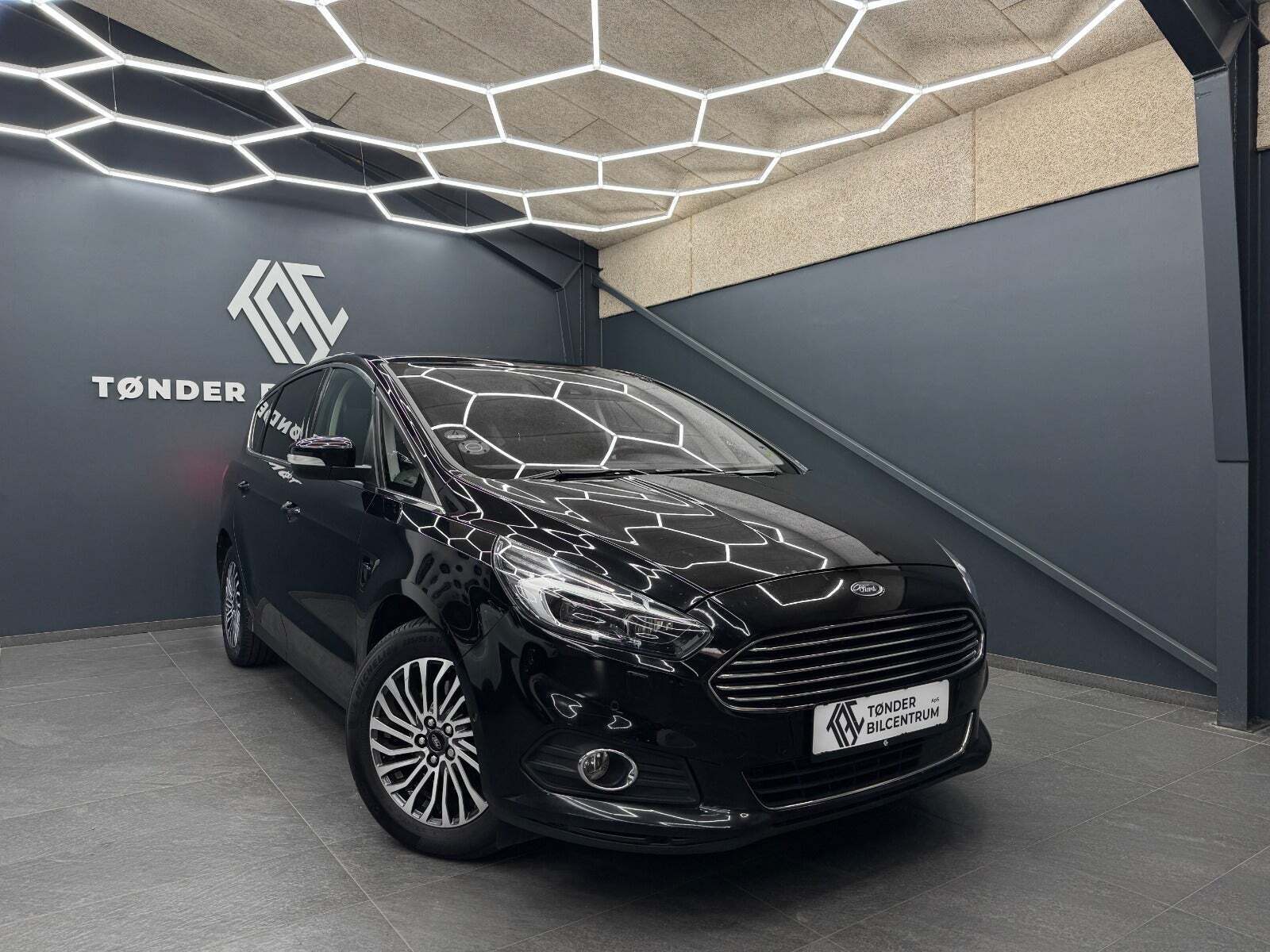 Ford S-MAX 2,0 EcoBlue Titanium aut. 7prs