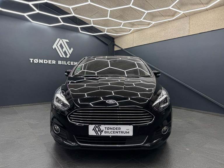 Ford S-MAX 2,0 EcoBlue Titanium aut. 7prs