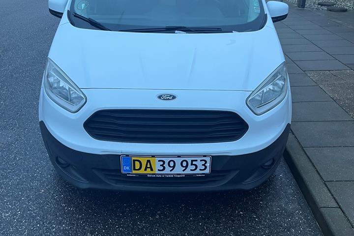 undefined Ford Transit Courier fra 2016