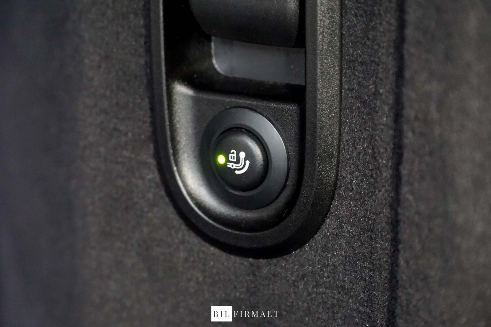 Hvid BMW 530e fra 2021