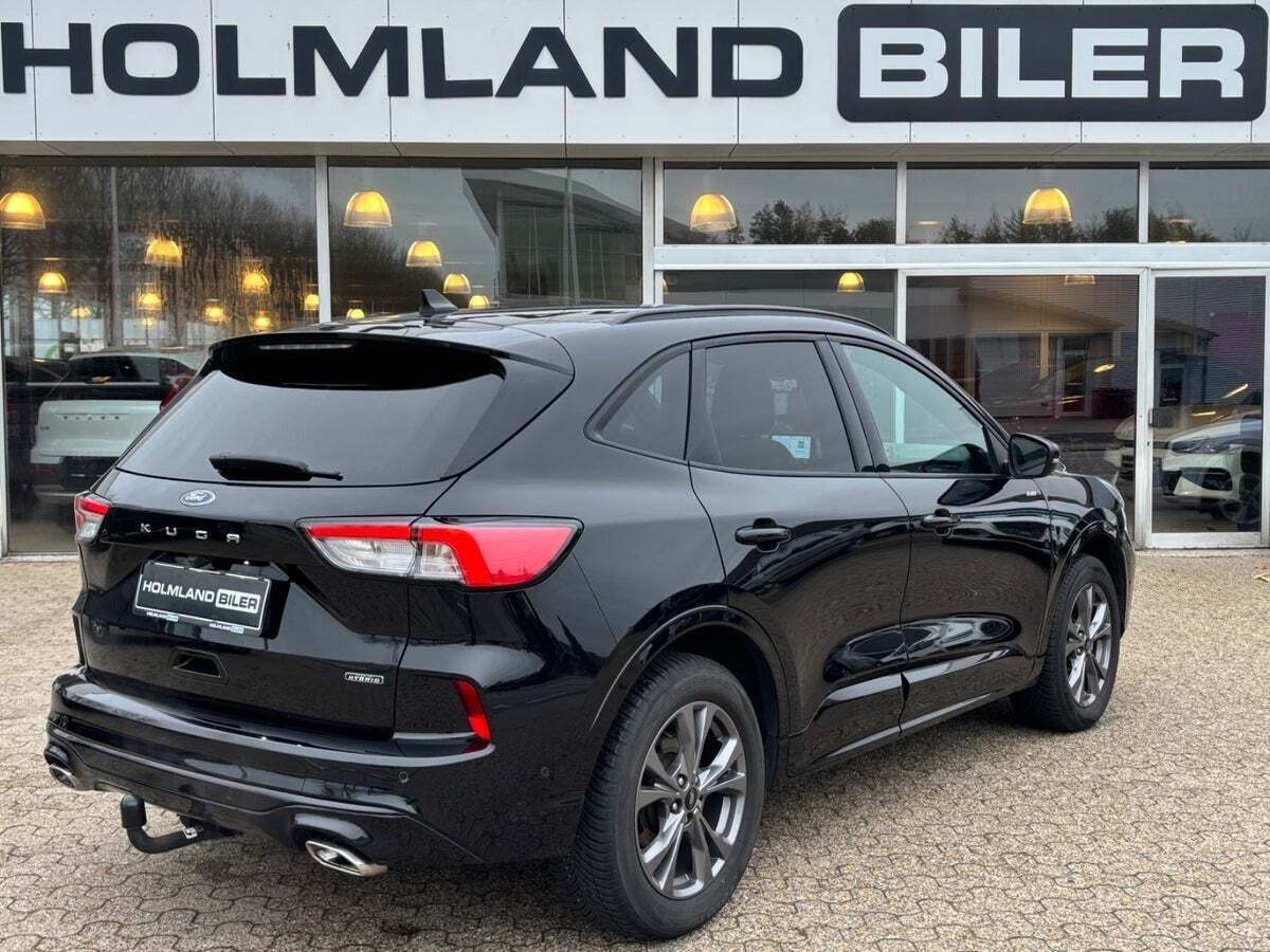 Ford Kuga 2,5 PHEV ST-Line X CVT
